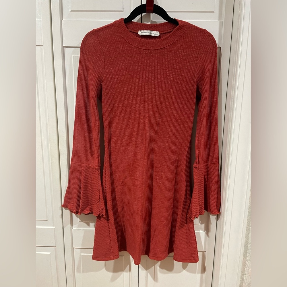 Abercrombie Bell Sleeve Ribbed Dress